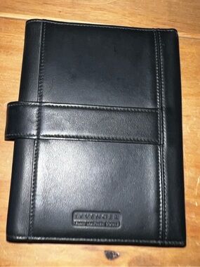 Levenger pocket brief case. NWOT Black leather.